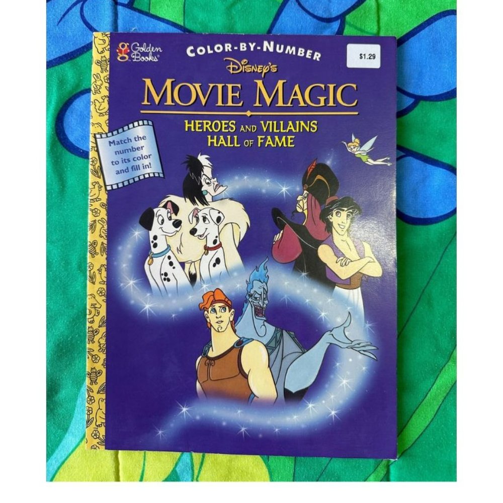 1997 DISNEY'S MOVIE MAGIC COLORING BOOK (MINT CONDITION)